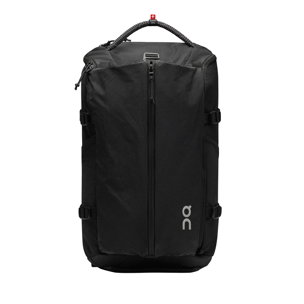 On Speed Pack 30L U Running Accessories in Black Color
