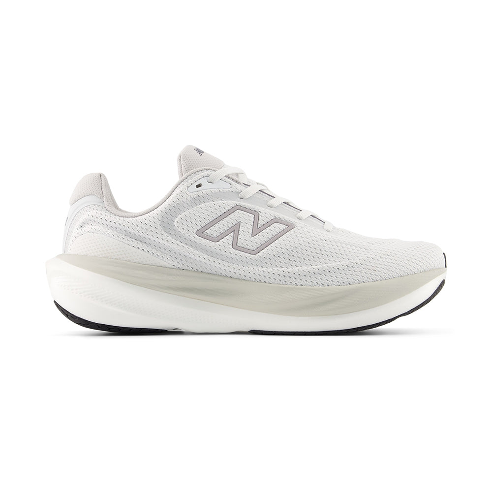 New Balance M 1080V15 Running Shoes in White Color