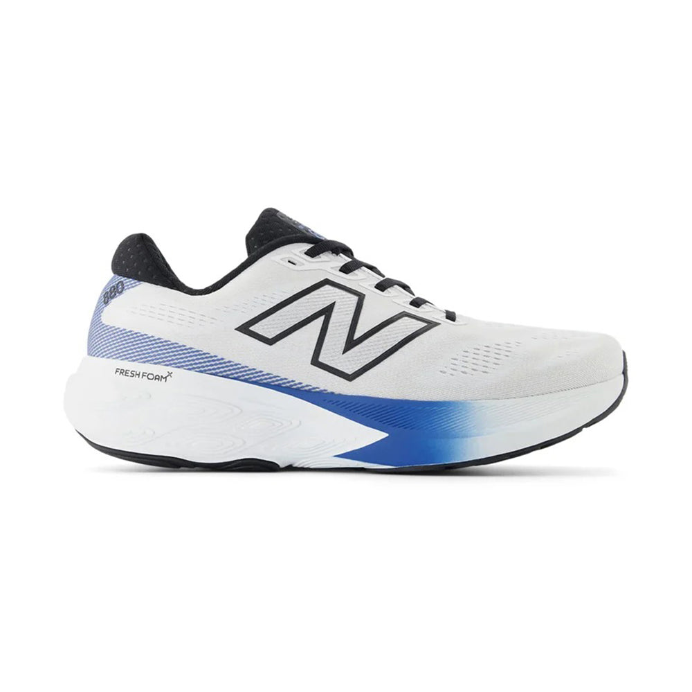 New Balance M 880V15 Running Shoes in White Color