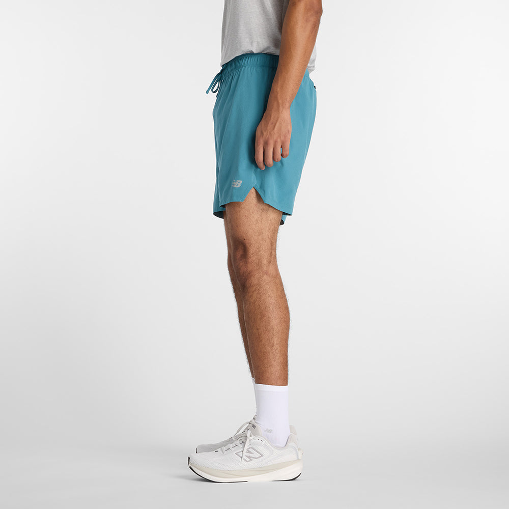 New Balance Rc Short 7 Shorts in Green Color