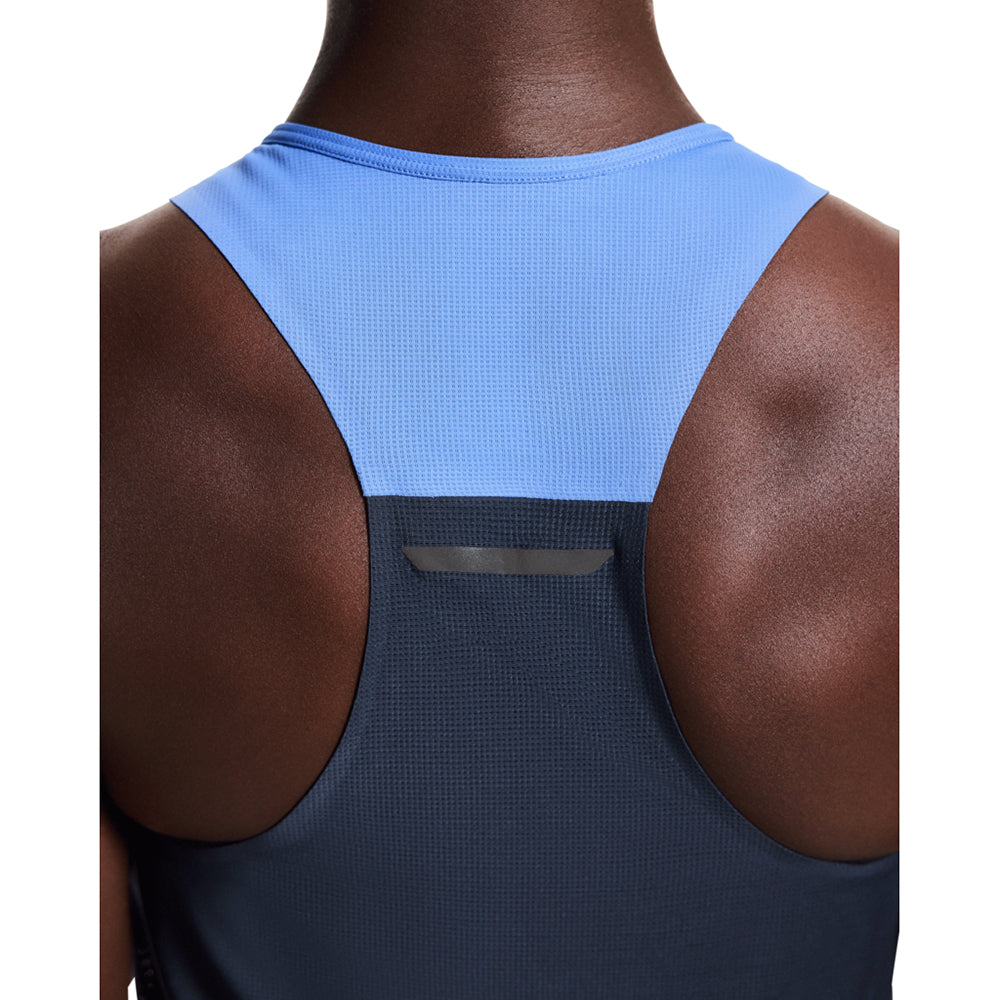 On W Performance Tank Tops in Blue Color