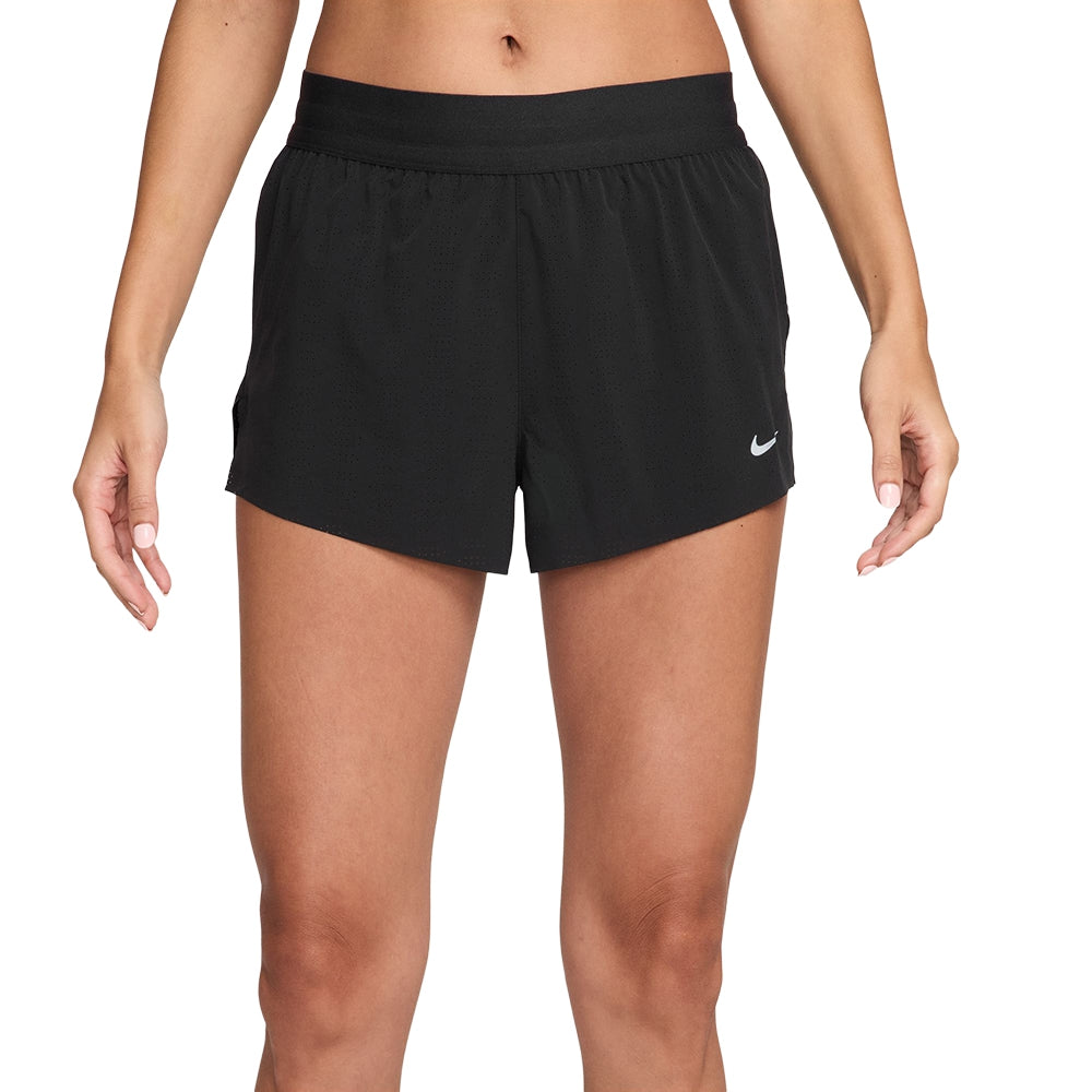 Nike W Swift Breathe Mr 2.5In Shorts in Black Color