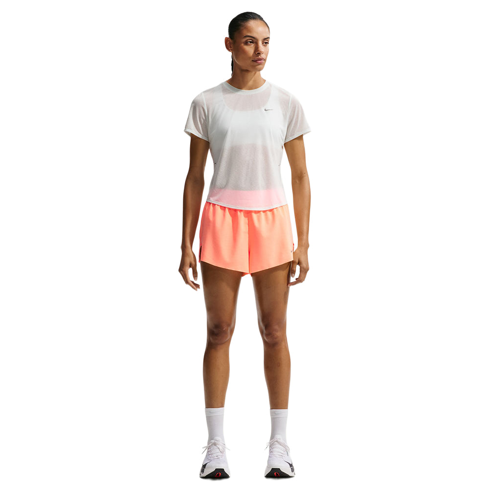 Nike W Swift Breathe Mr 2.5In Shorts in Orange Color