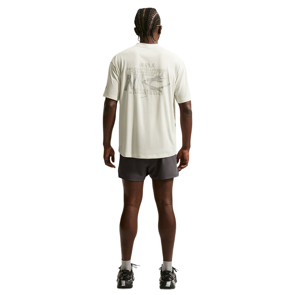 Nike M Nk Df Inl Dsrpt short sleeve Top in White Color