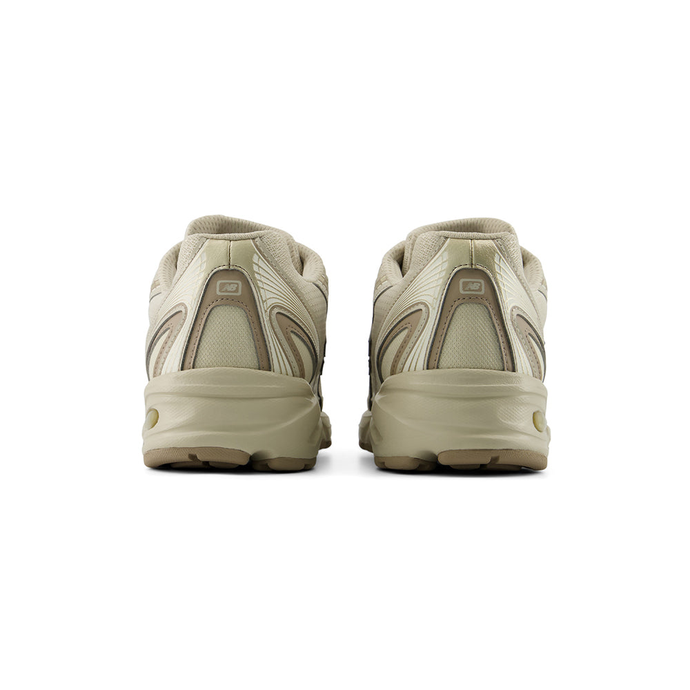 New Balance 740 Sneakers in Khaki Color