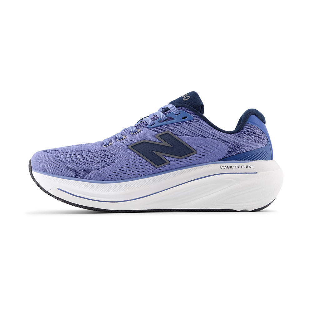 New Balance M 860V15 Running Shoes in Blue Color