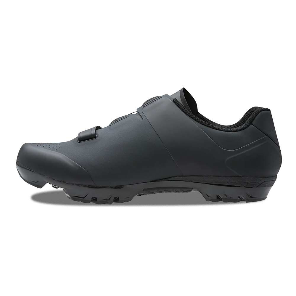 Pearl Izumi Expedition M Cycling Shoes in Black Color