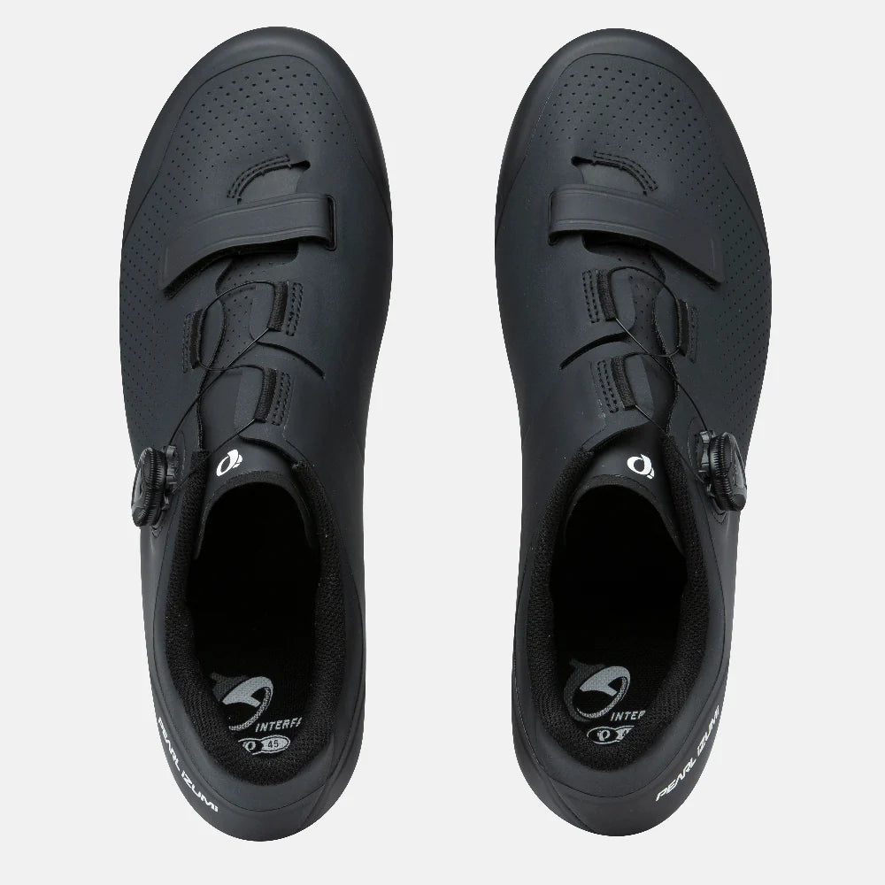 Pearl Izumi Expedition M Cycling Shoes in Black Color