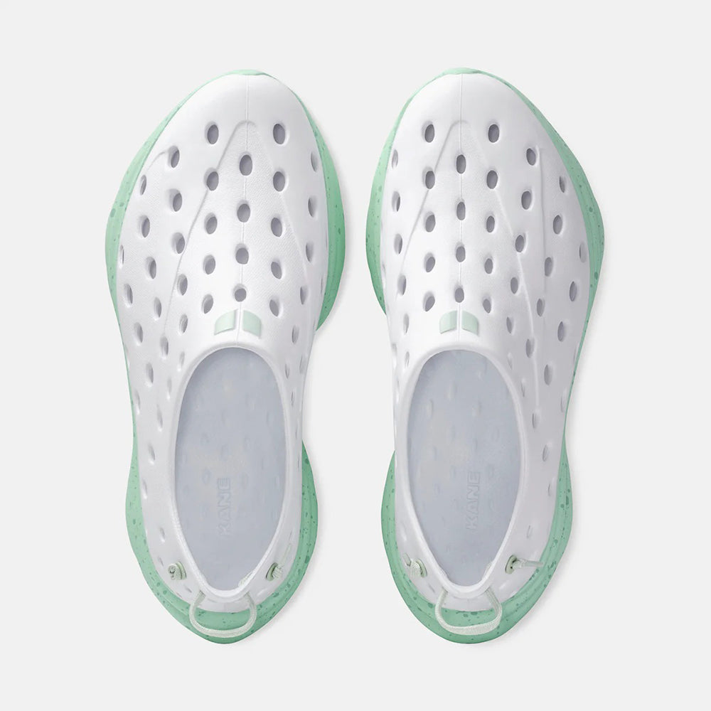 Kane Revive Running Shoes in White Color