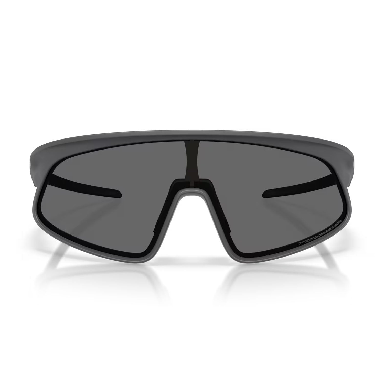 Oakley Rslv 141 Mtt Carbon Phot Accessories in Grey Color
