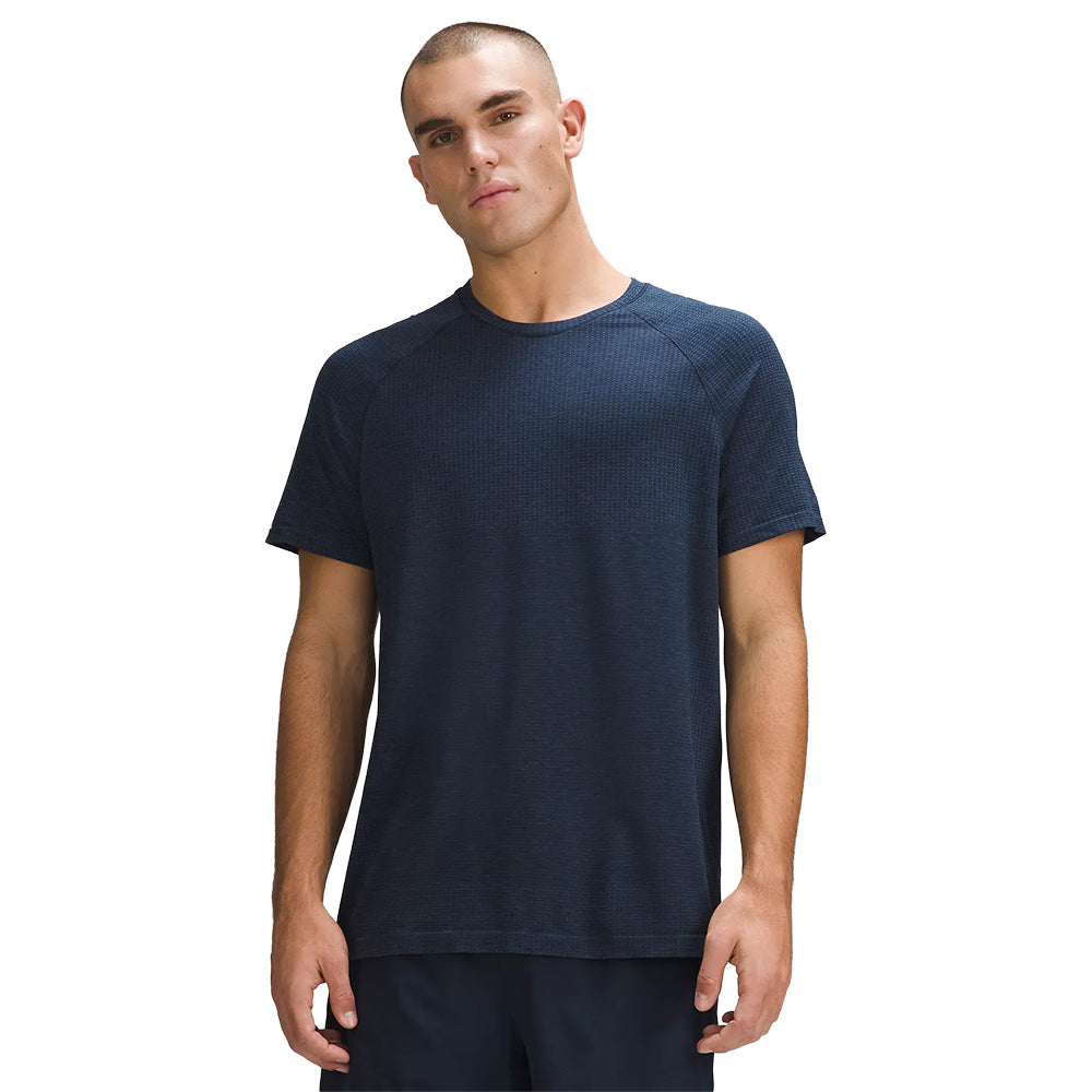 Lululemon Metal Vent Tech short sleeve Shirt Tops in Blue Color
