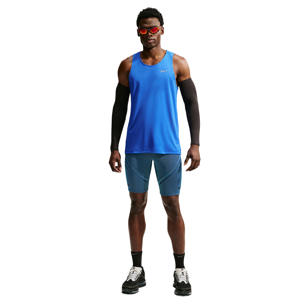 Nike M Stride Df Adv Tank Top in Blue Color