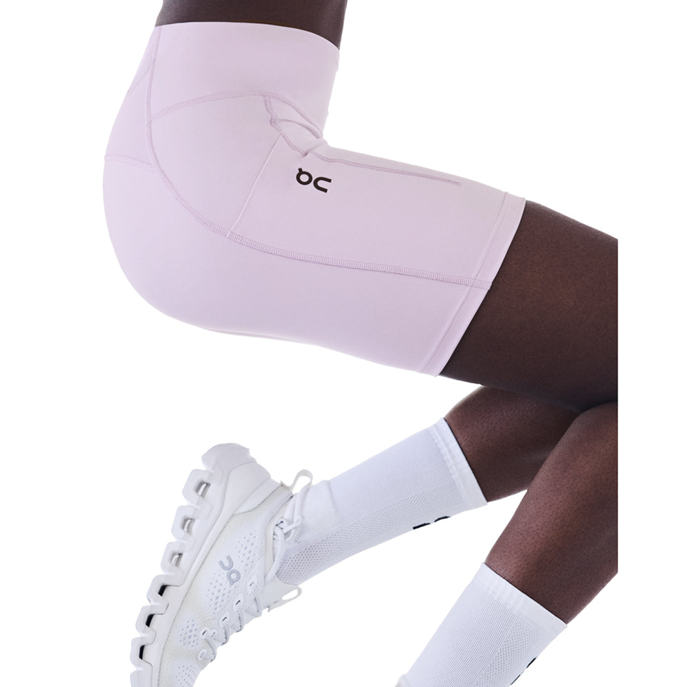 On W Performance Tights Sho Shorts in Purple Color