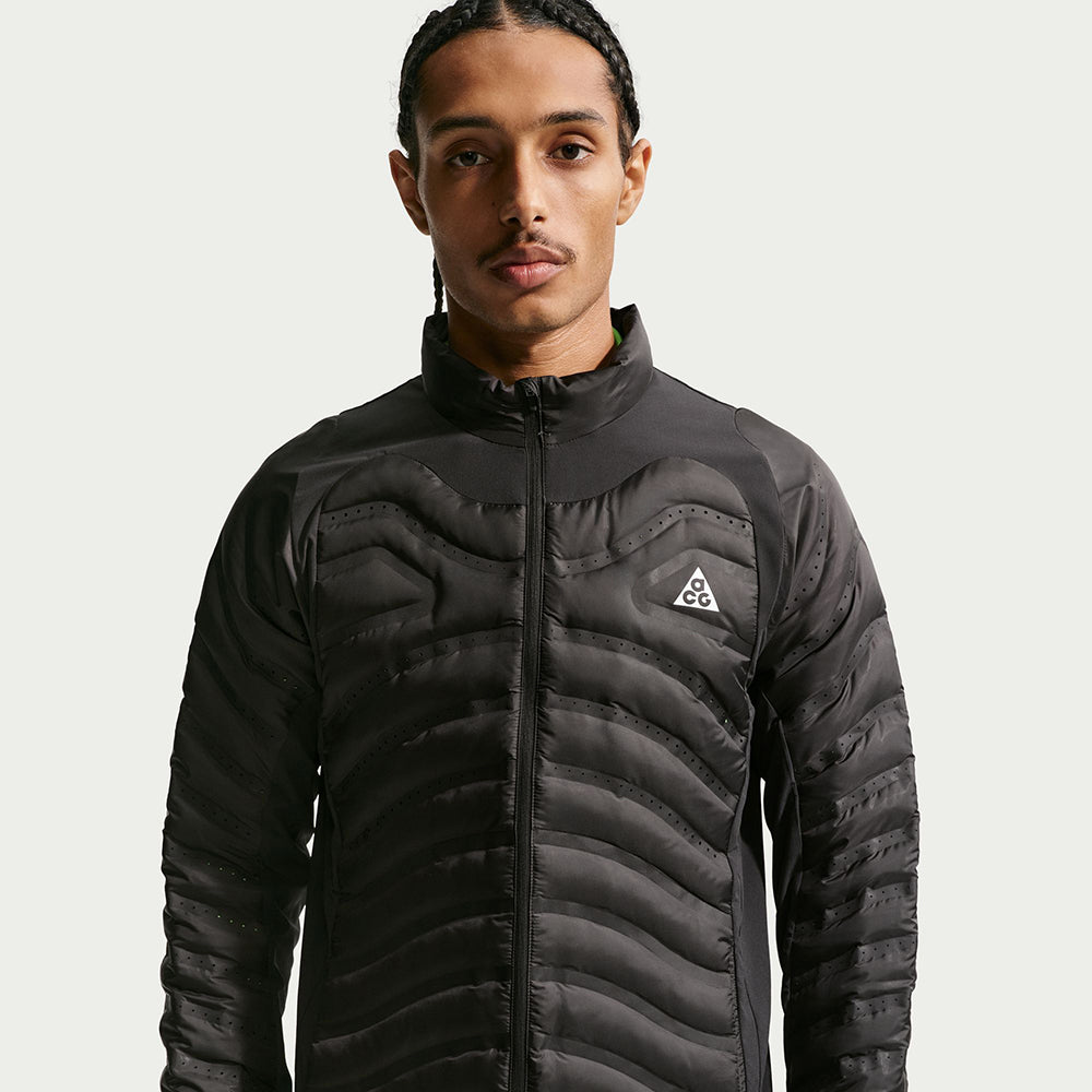 Nike M Acg Lava Loft Therma J Midlayer in Black Color