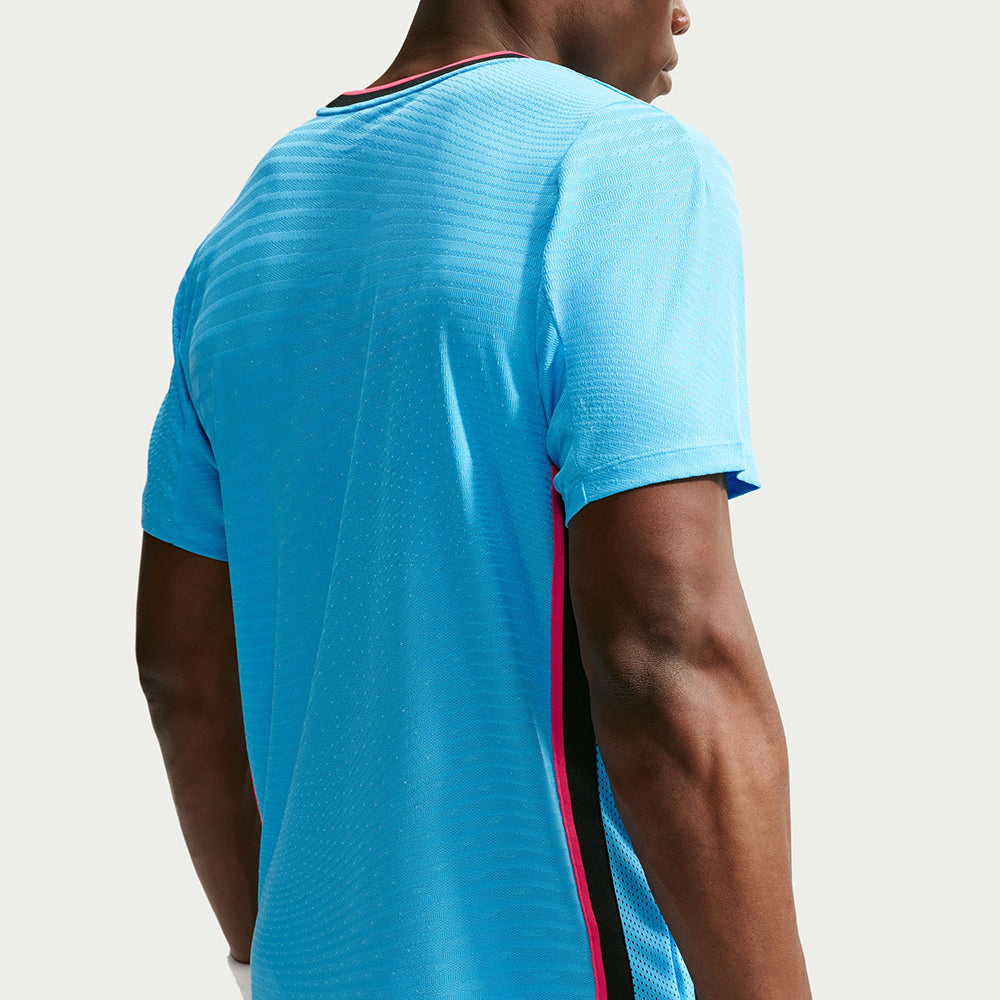 Nike Slam Short Sleeve Top in Blue Color