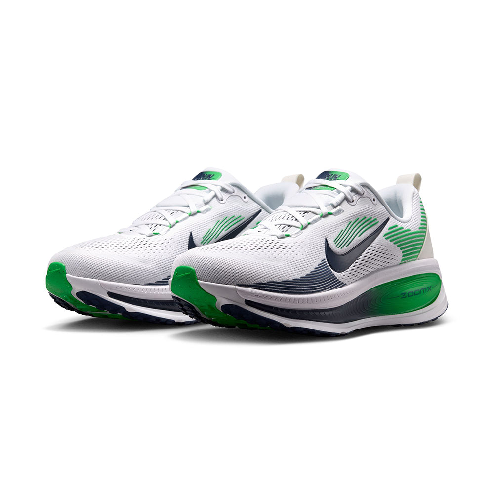 Nike M Vomero 18 Running Shoes in White Color