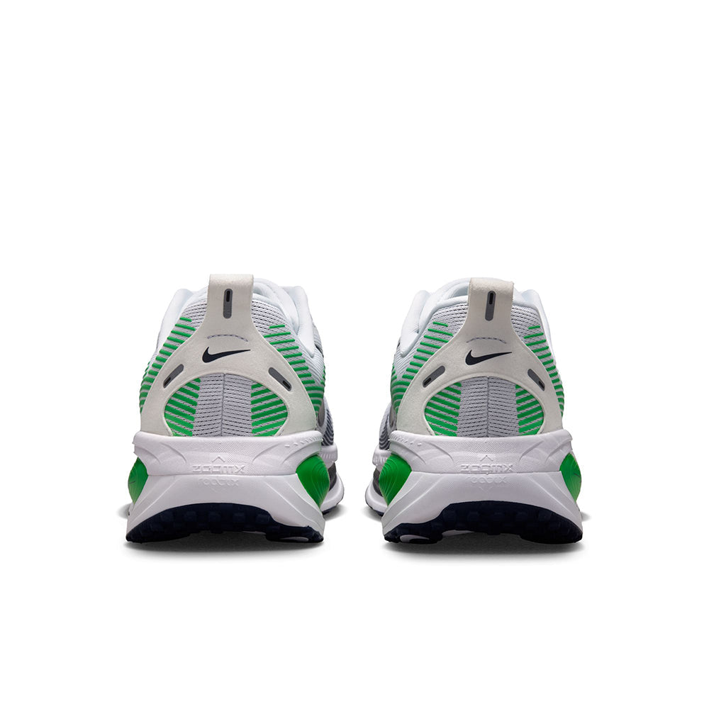 Nike M Vomero 18 Running Shoes in White Color