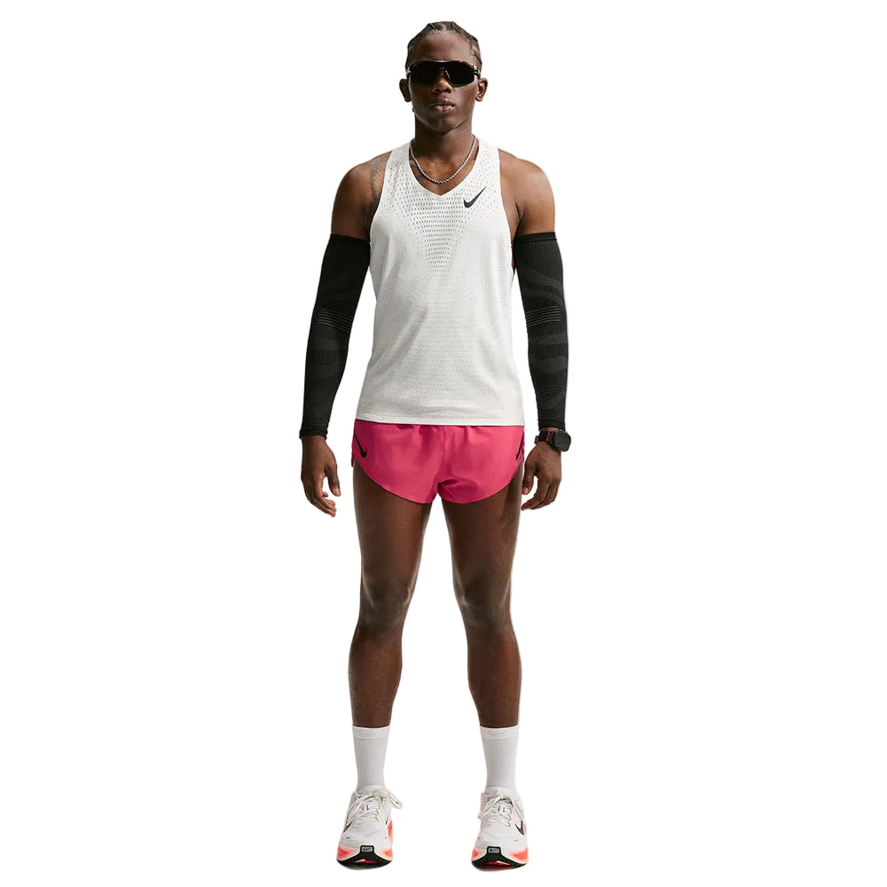 Nike M Aeroswift Df Adv 2In B Shorts in Red Color
