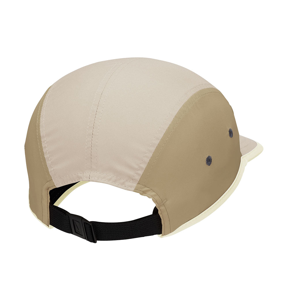 Nike Df Fly Hat in White Color