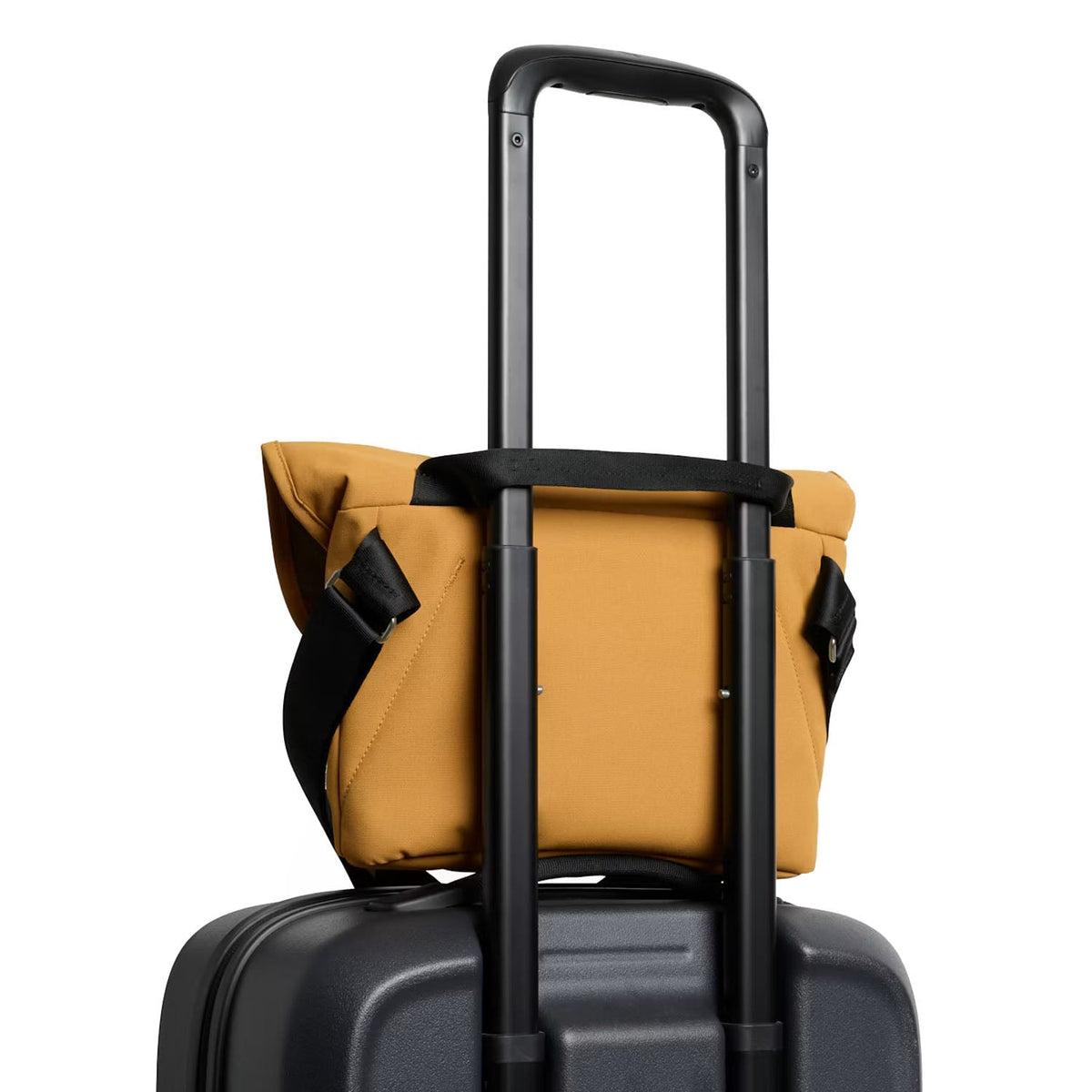 CLASSIC MESSENGER 6L | CAMEL