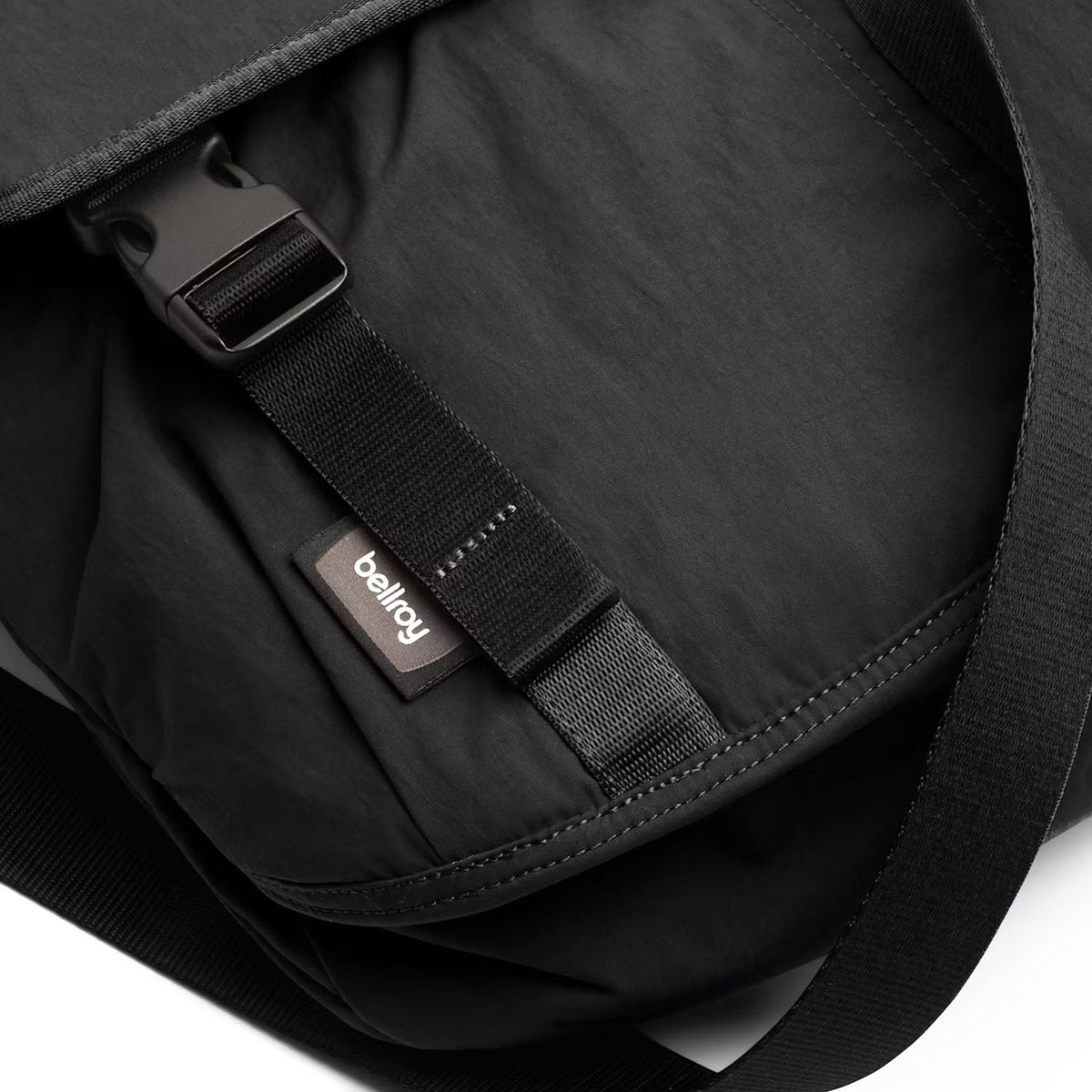 CINCH MESSENGER BAG | BLK-243