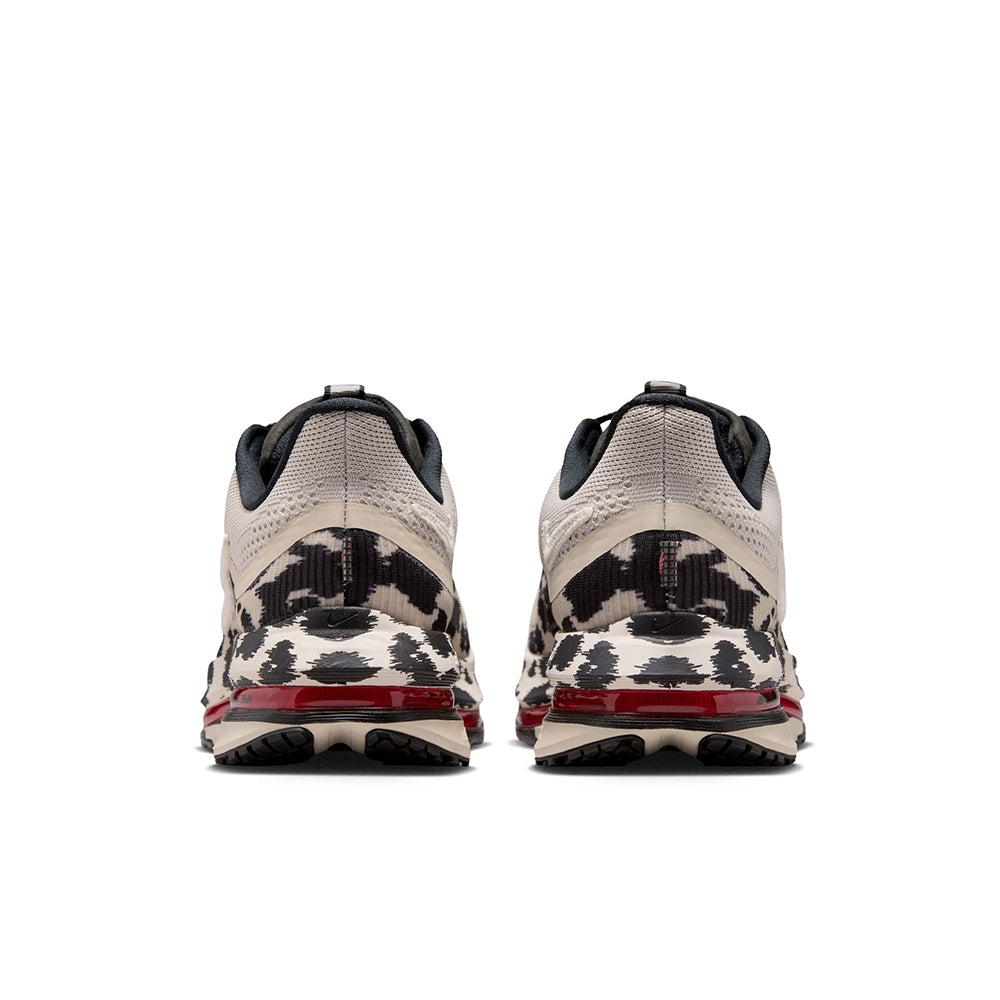 Nike M Pegasus Premium Running Shoes in Multi Color
