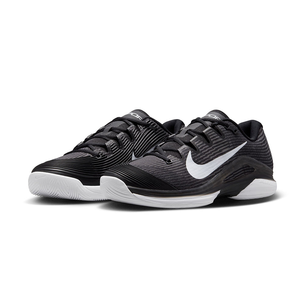 VAPOR 12 | 001 BLACK