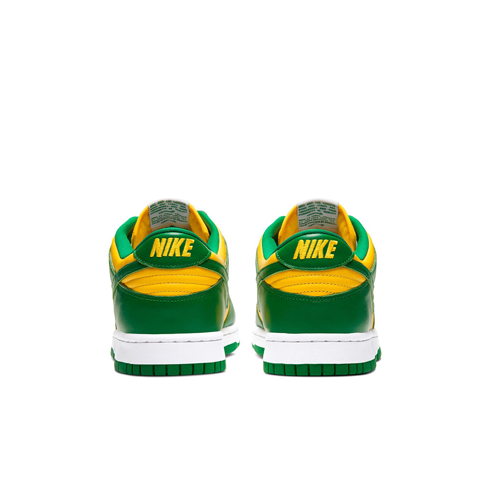 Nike Dunk Low Sp Sneakers in Green Color