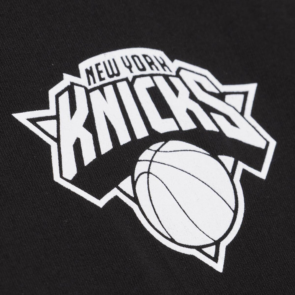 Mitchell And Ness new york knicks Deli short sleeve Fan Apparel in Black Color
