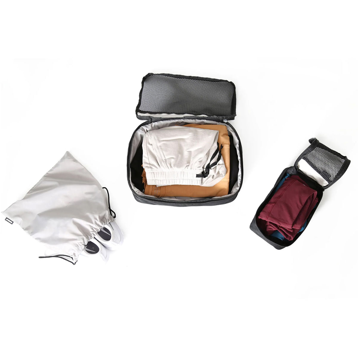 Vooray Adapt Duffel Running Accessories in Grey Color