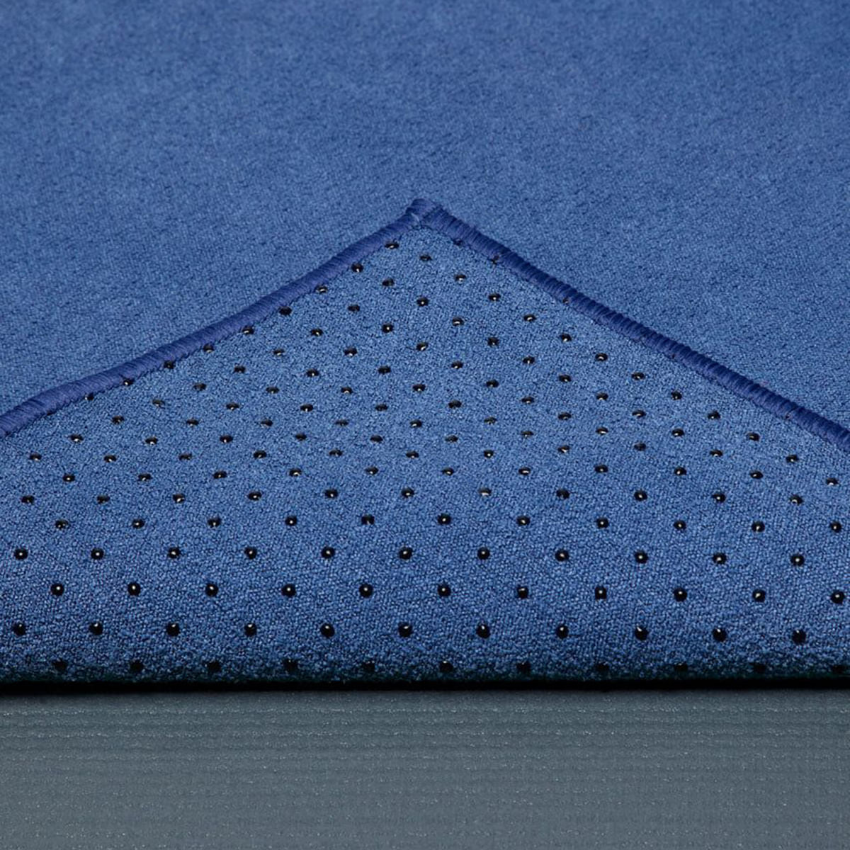 YOGITOES SKIDLESS TOWEL | MOON