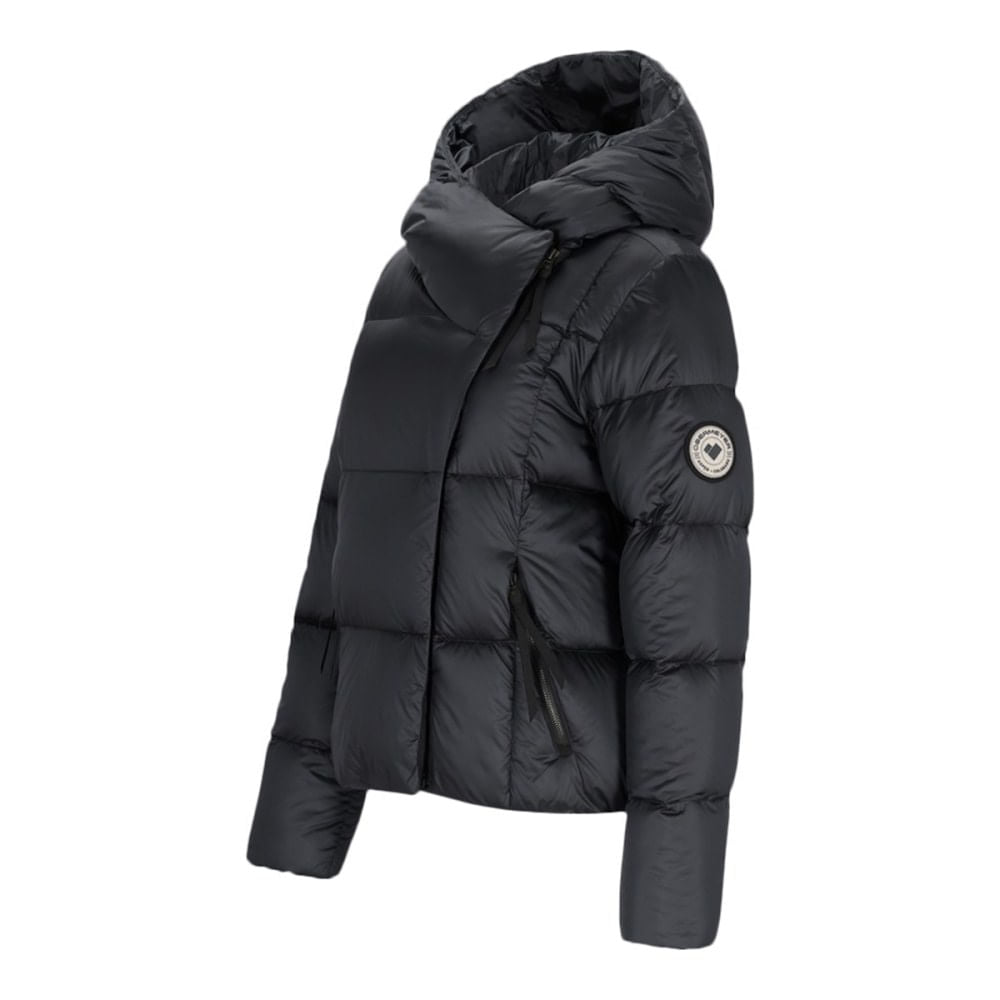 Obermeyer Womens Calypso Jacket Skiing & Snowboarding Jackets in Black Color