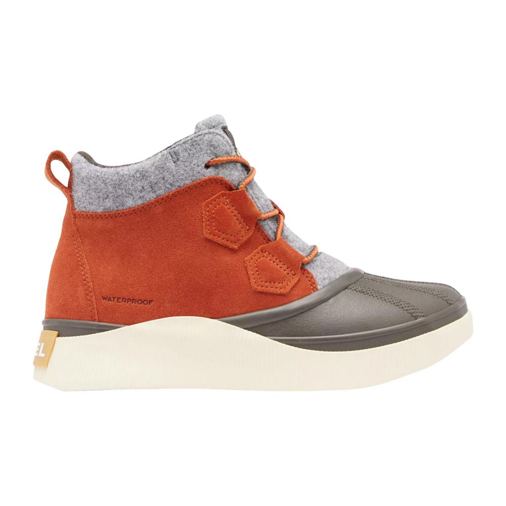 OUT N ABOUT IV CLASSIC | 838 BROWN