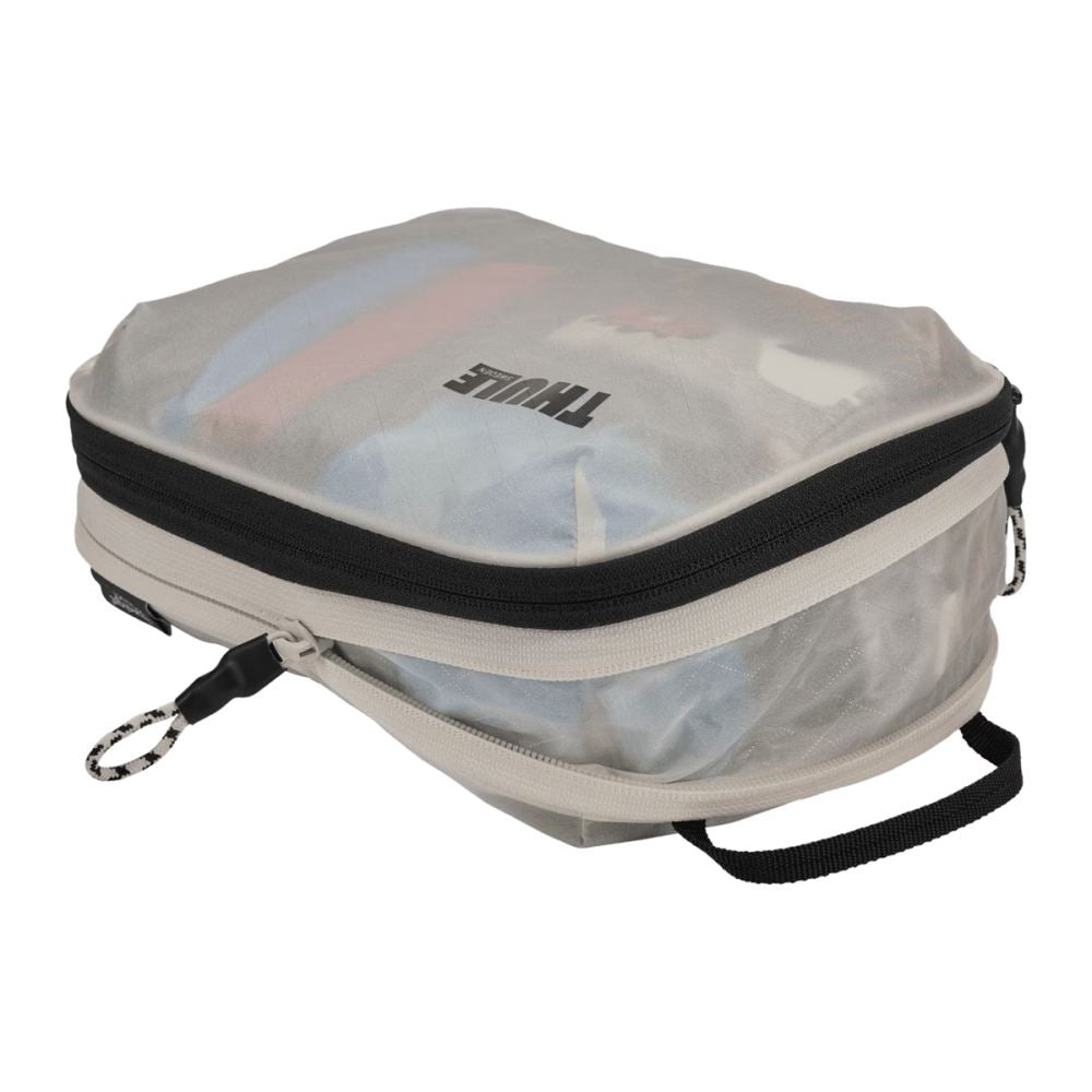 Thule Compression Pkg Cube Sm Travel Accessories in White Color