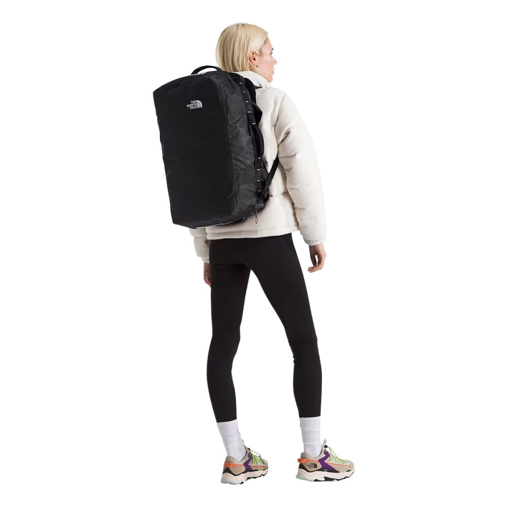 The North Face Base Camp Voyager Duffel Bags in Black Color
