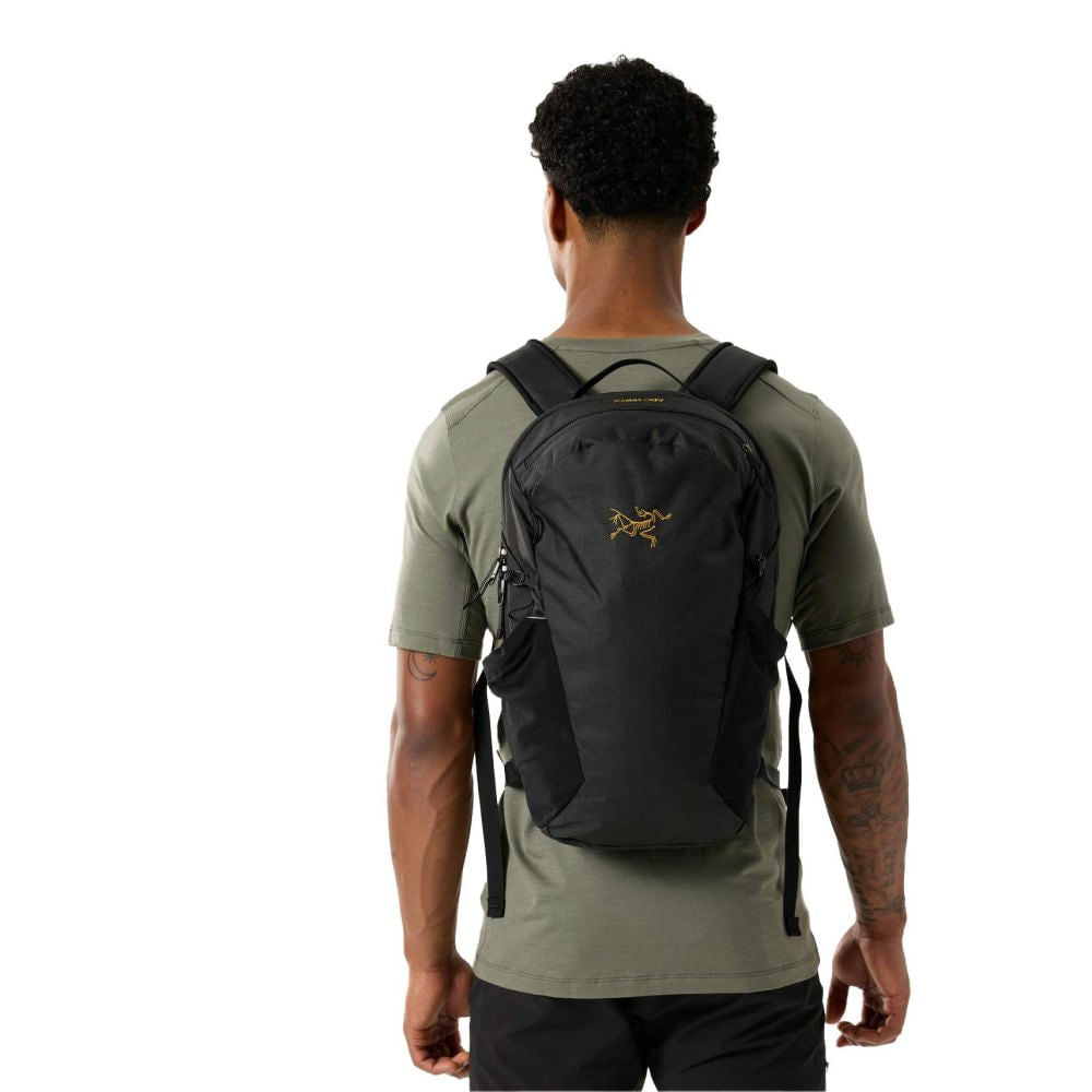 MANTIS 16 BACKPACK | BLACK