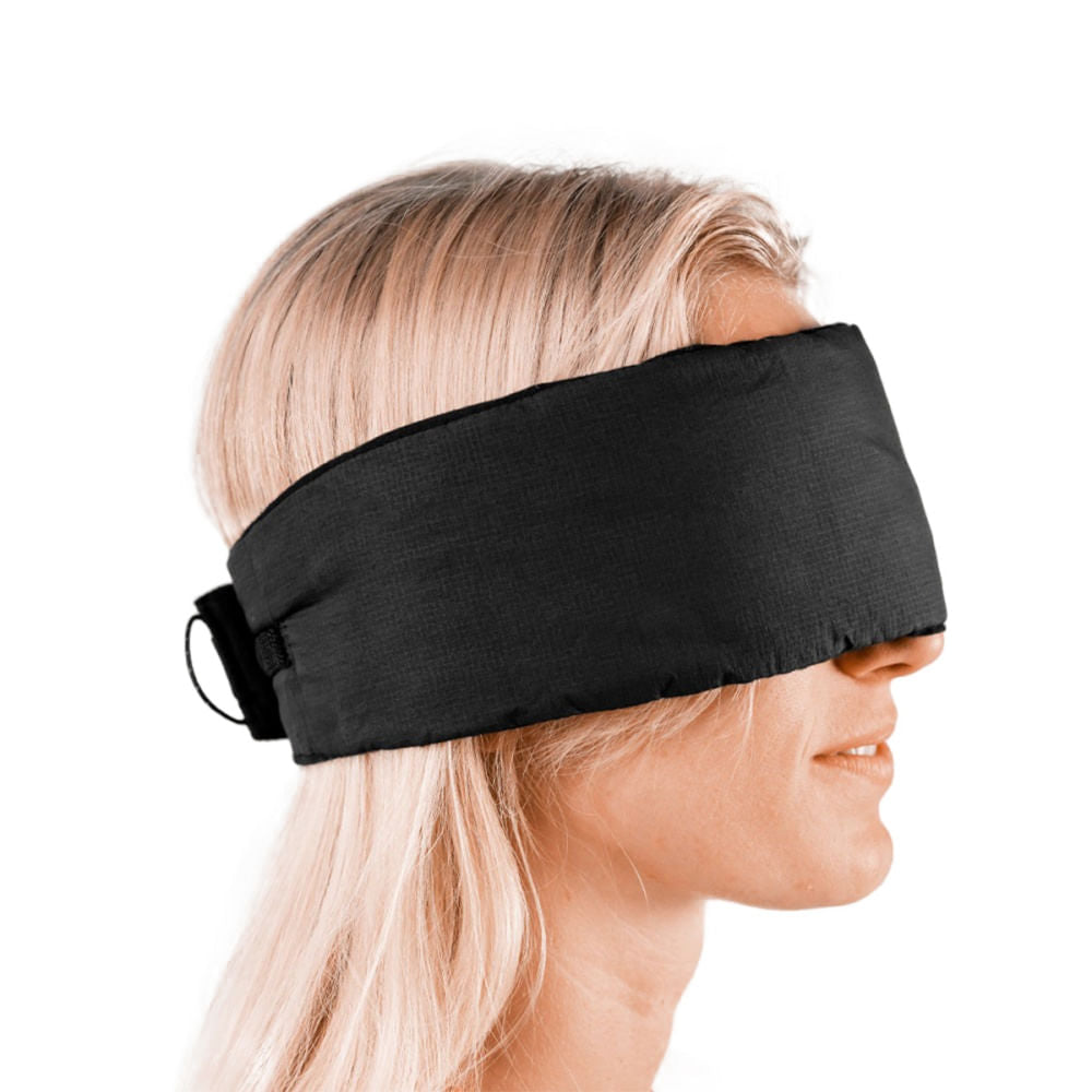 SLEEP MASK & EARPLUGS | BLACKOUT