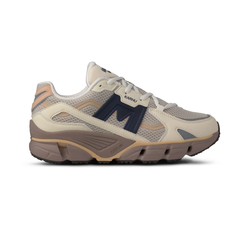Karhu North America Unisex Super Fulcrum Sneakers in Brown Color