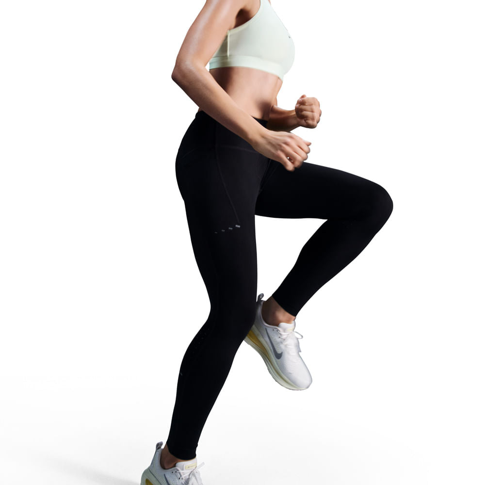 Nike Womens Swift Hw 7/8 W Pockets Tights in Black Color