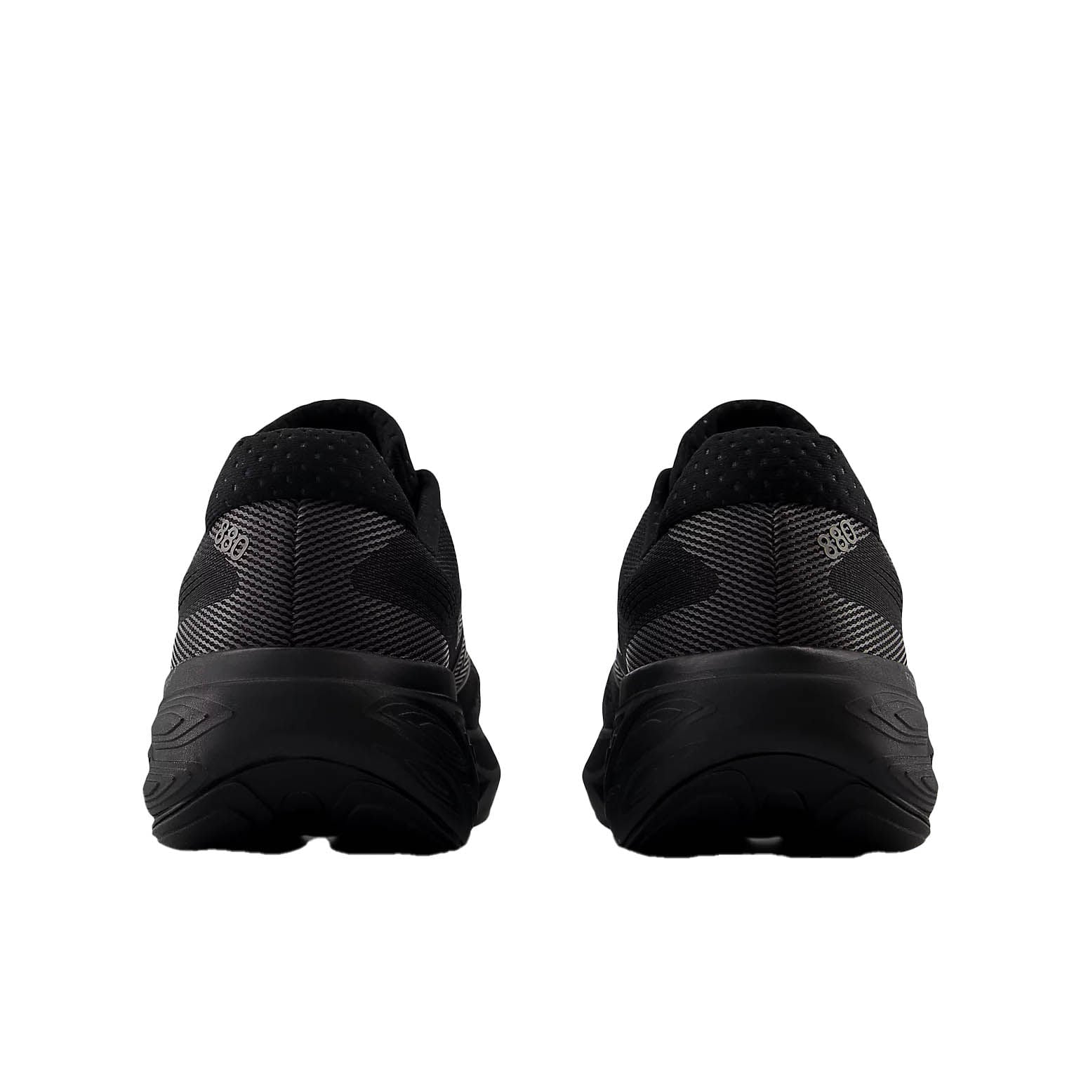 New Balance Mens 880V15 Running Shoes in Black Color