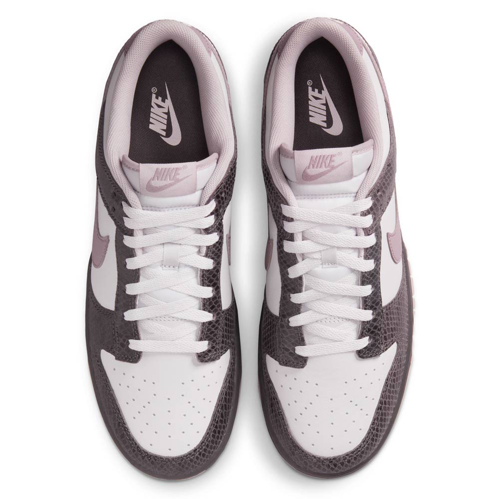 DUNK LOW SE | 299 MEDIUM