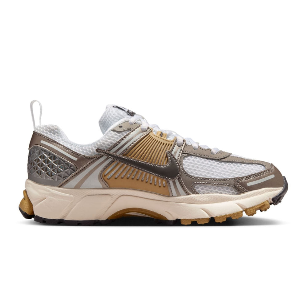 Nike Kids Vomero 5 Shoes | MTLC PEWTER/MEDI – Paragon Sports