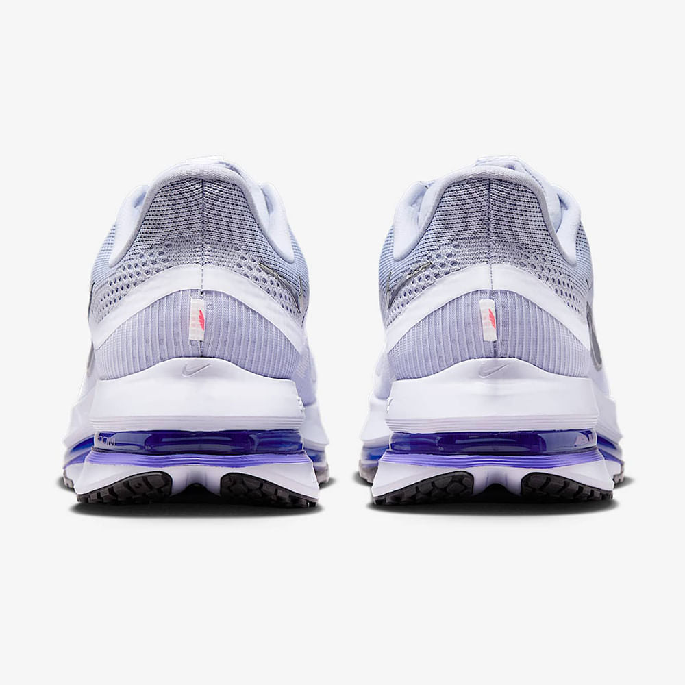M PEGASUS PREMIUM | 004 GHOST/