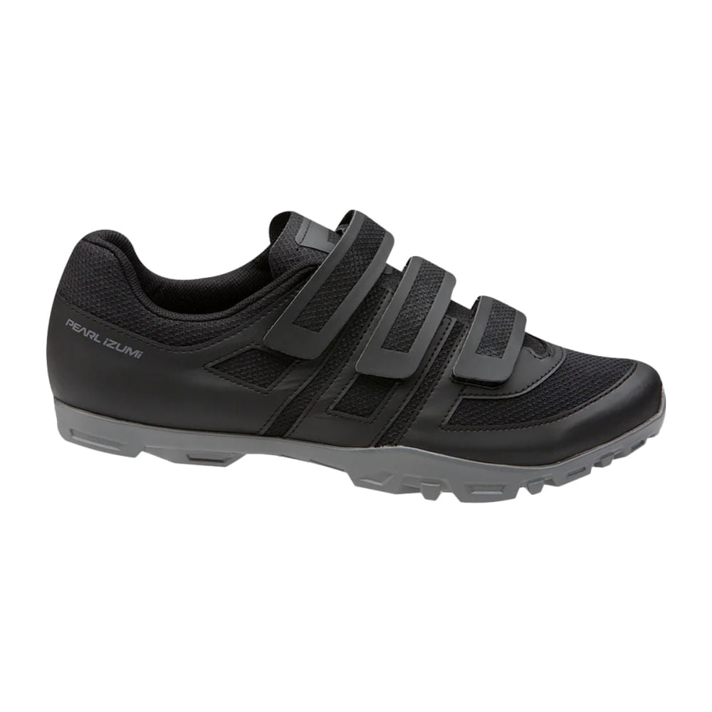 Pearl Izumi Mens All Road V5 Cycling Shoes in Black Color