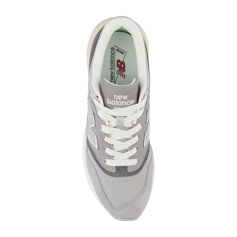 New Balance Mens 997R Sneakers in Grey Color
