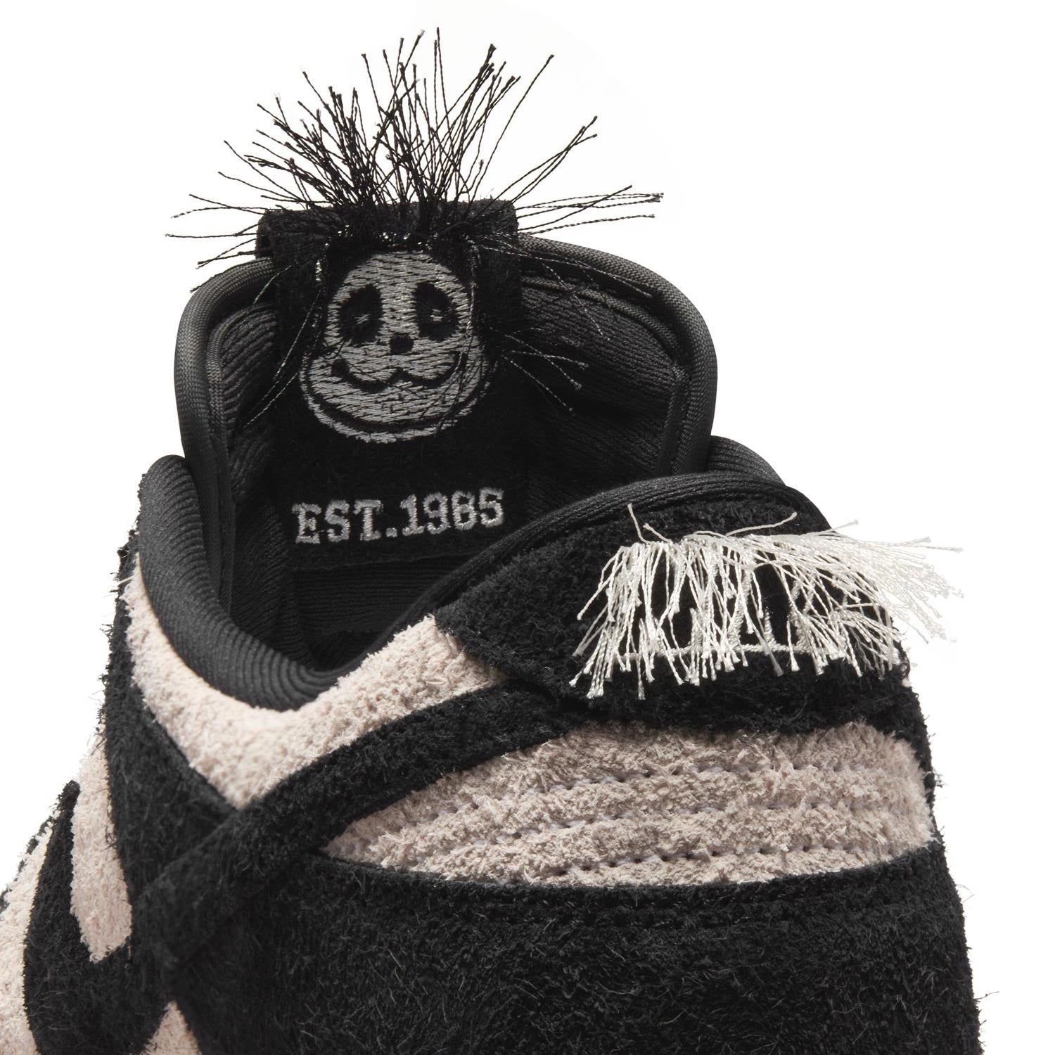 NIKE DUNK LOW RETRO SE | 100 WHITE/