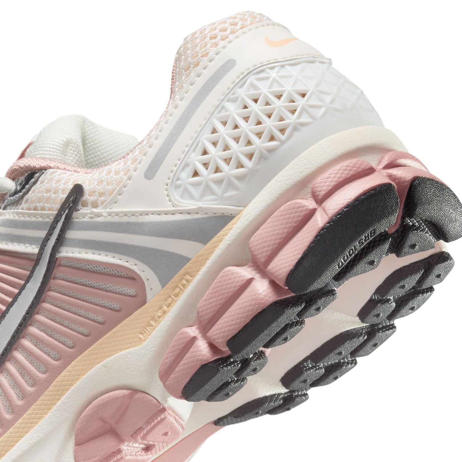 NIKE ZOOM VOMERO 5 | 102 SAIL/S