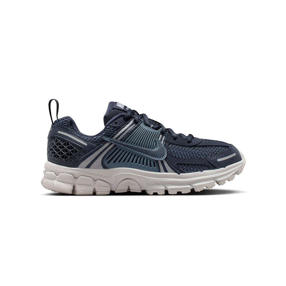 Nike Kids Nike Vomero 5 Sneakers in Blue Color