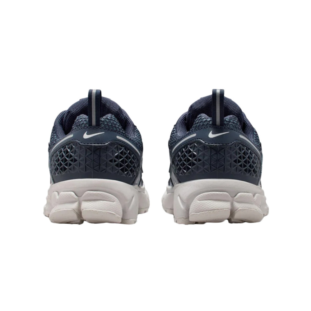 Nike Kids Nike Vomero 5 Sneakers in Blue Color