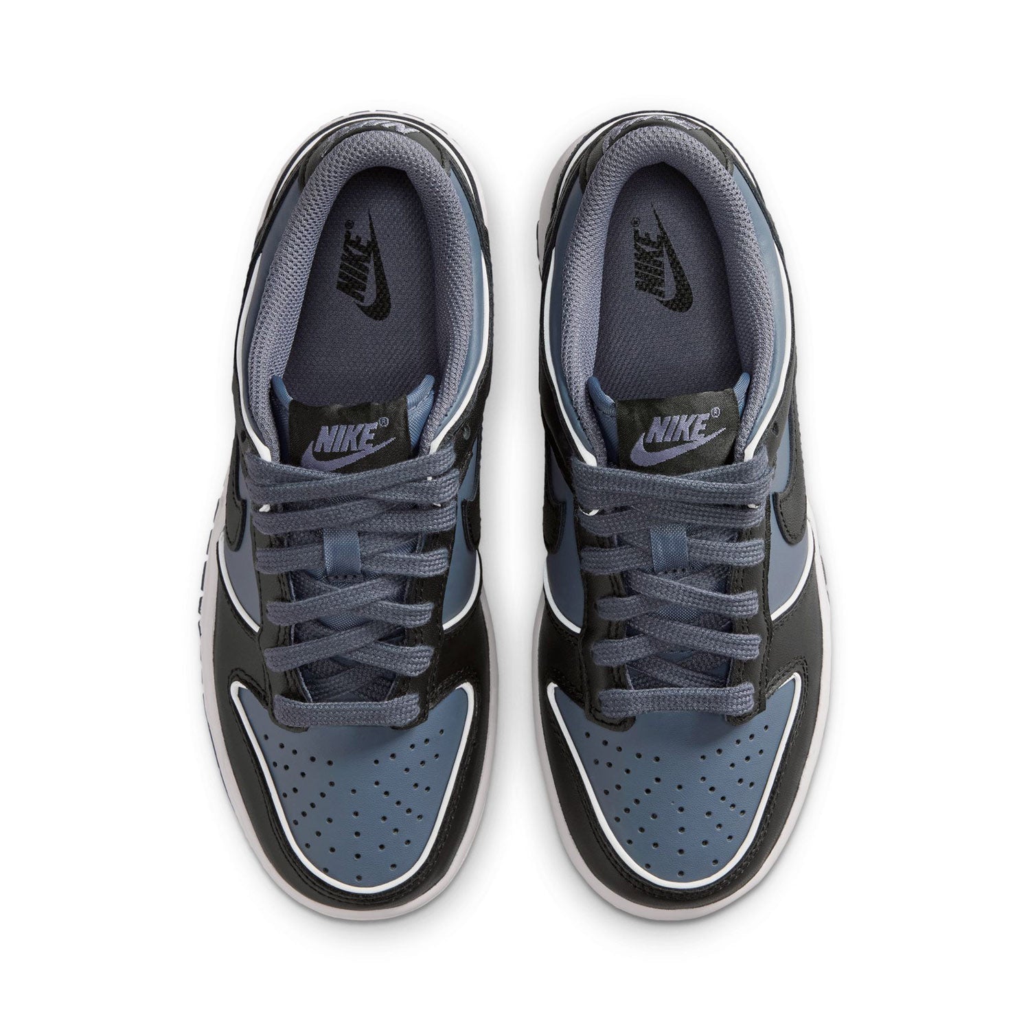 Nike Kids Dunk Low SE Sneakers in Grey Color